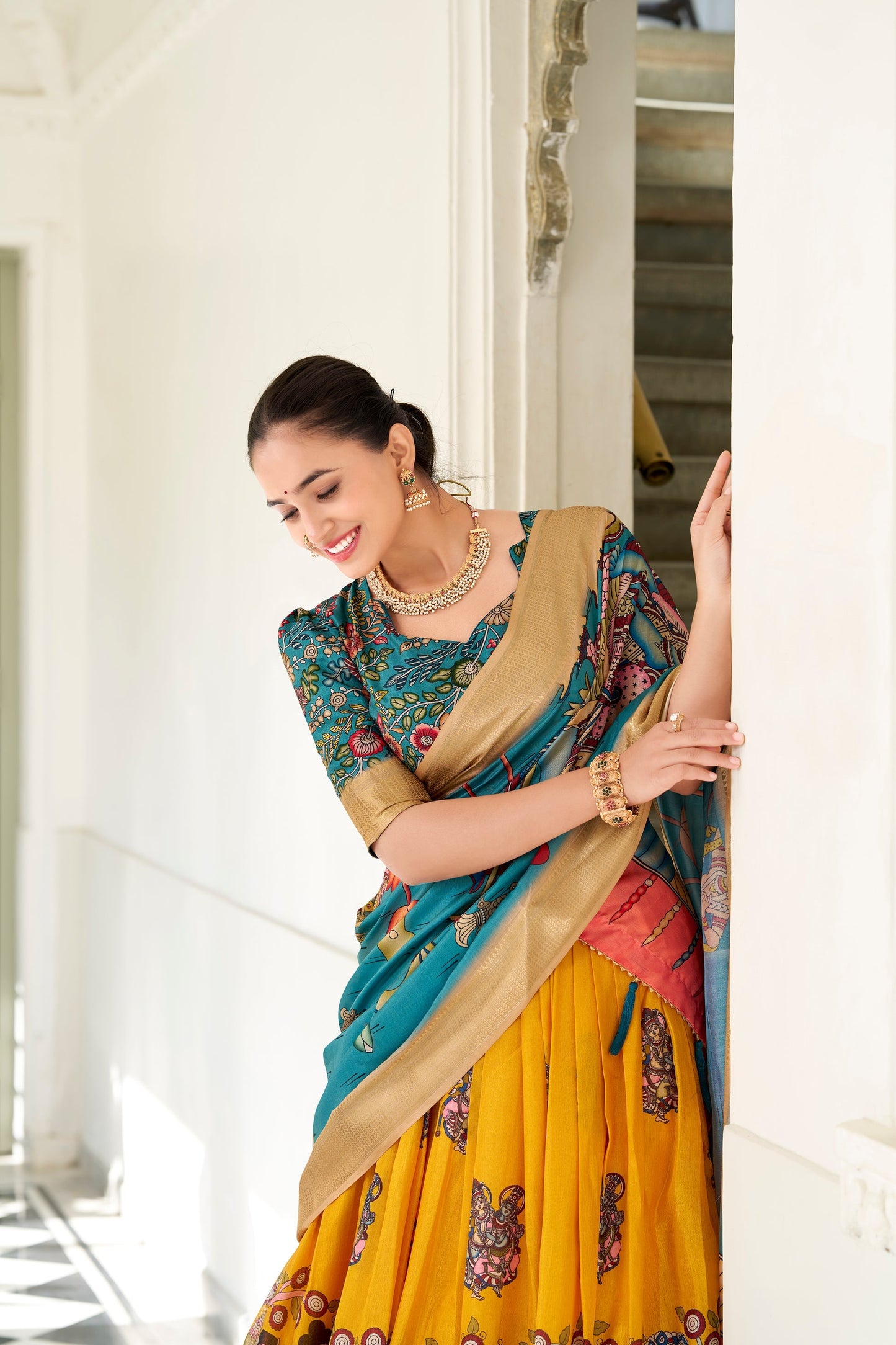 WEDDING SPECIAL KALAMKARI PRINTED LEHENGA CHOLI (WDN116) 03