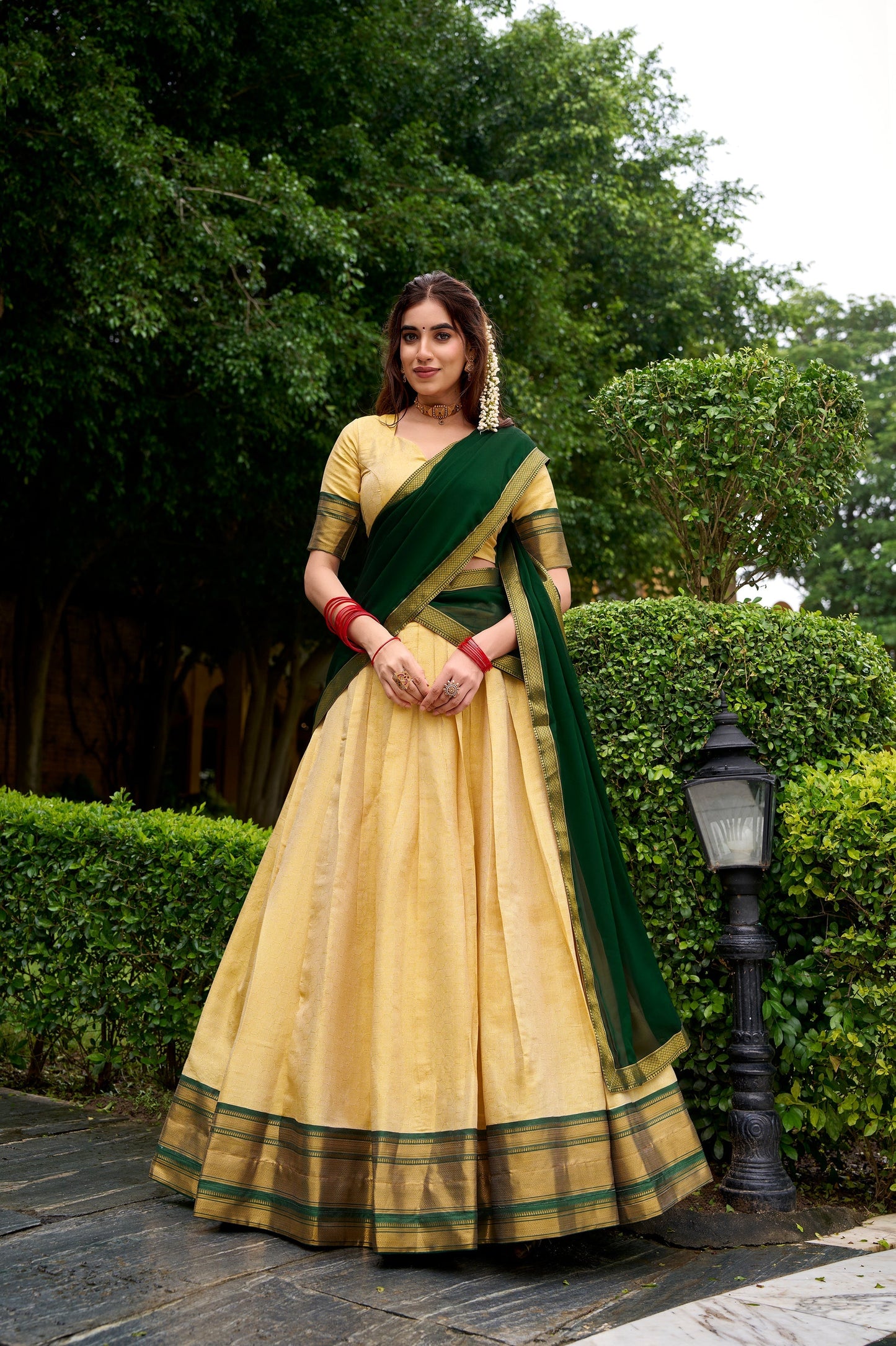 KANCHIPURAM ZARI WEAVING WORK LEHENGA CHOLI (WDN102) 02