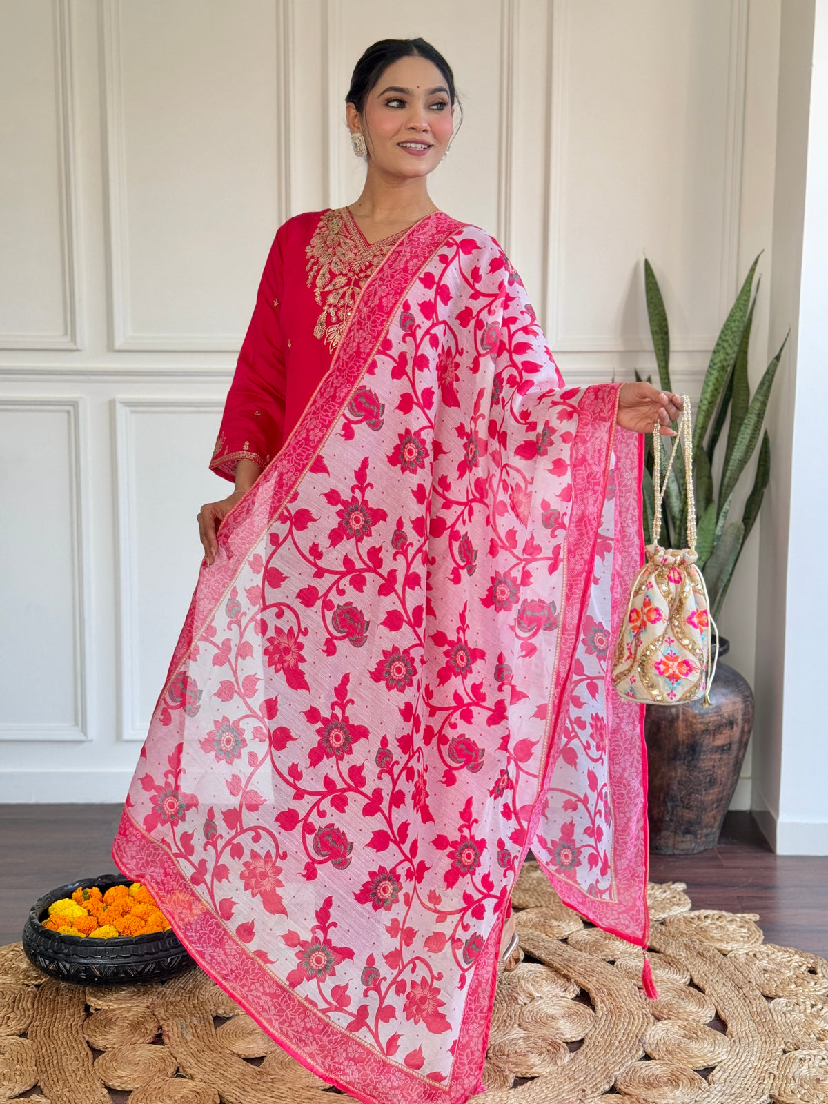 Radiant in Rani Pink – Ethnic Elegance Suit ✨🌸(KY03)
