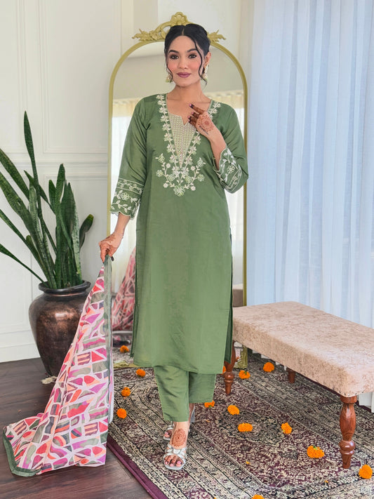 Our Exclusive Collection is here, to add a touch of tradition to your wardrobe SWRD337
