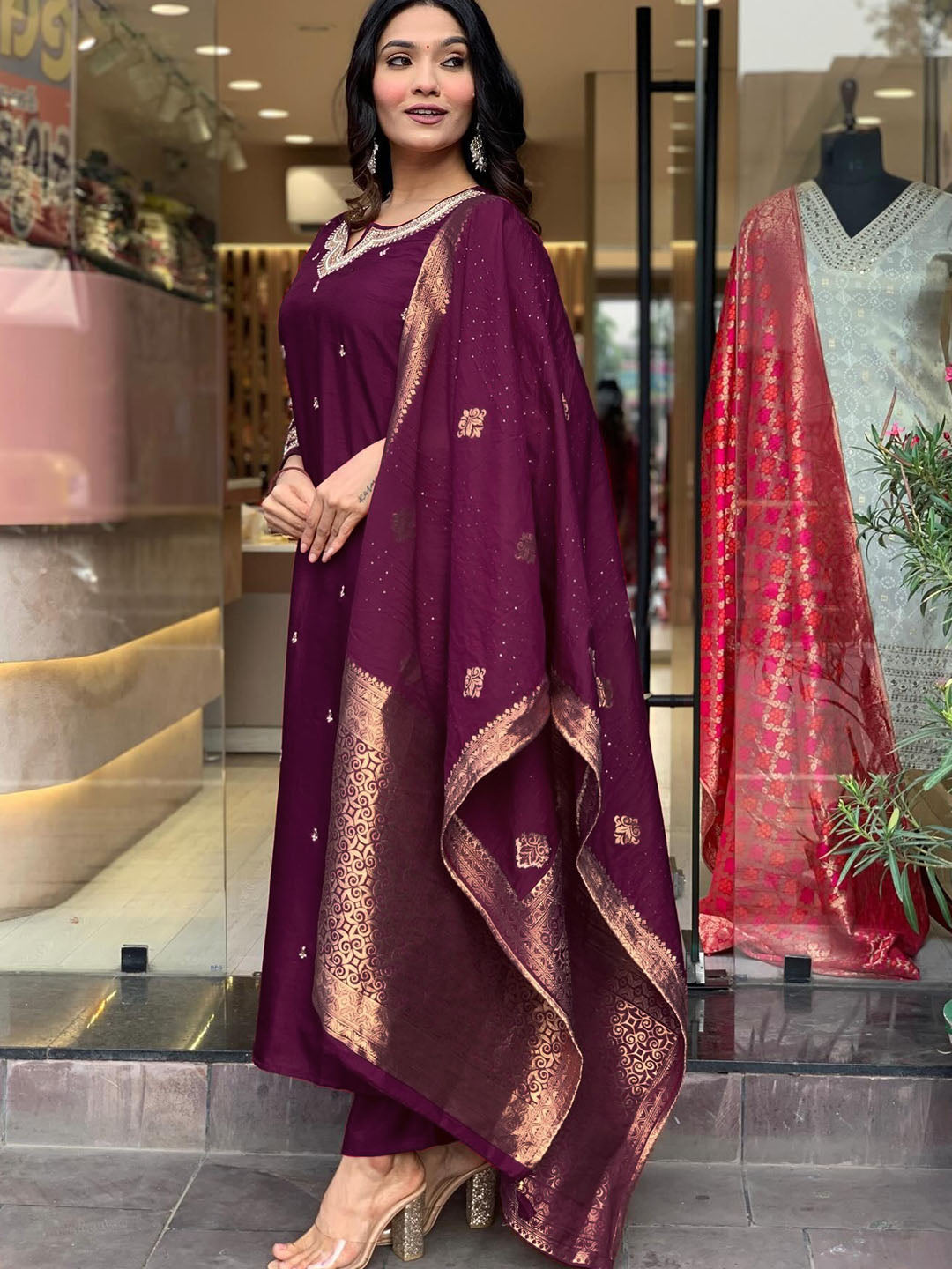 New Exclusive Check this our beautiful dresses collection (NFRD400)(01)