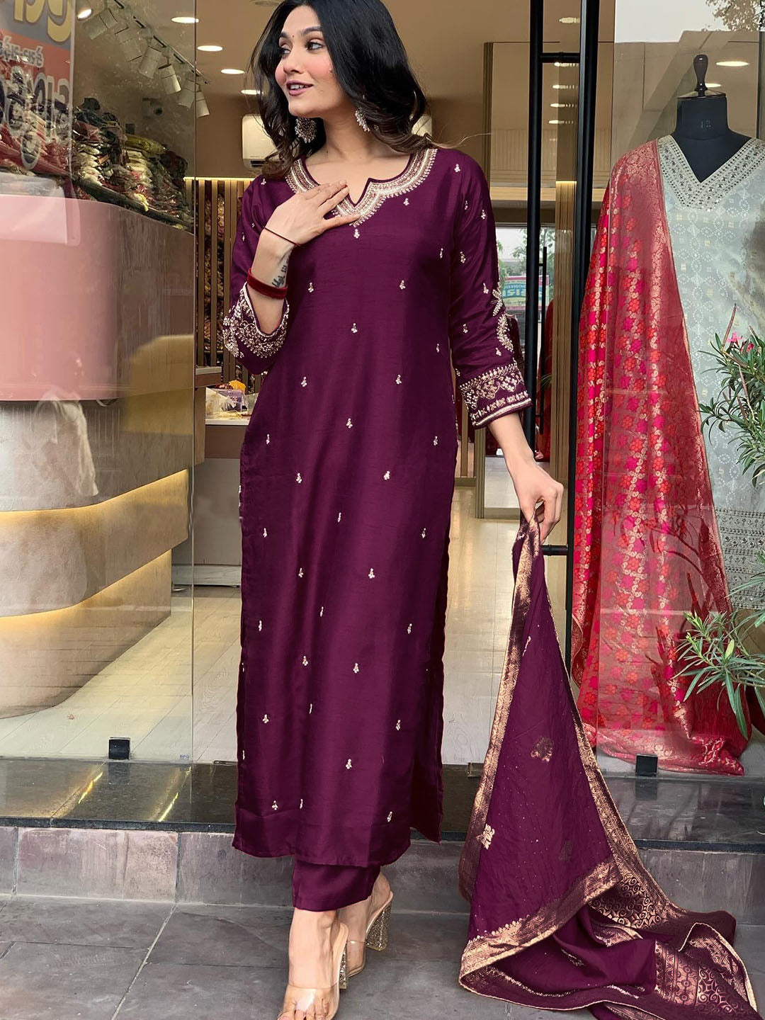 New Exclusive Check this our beautiful dresses collection (NFRD400)(01)