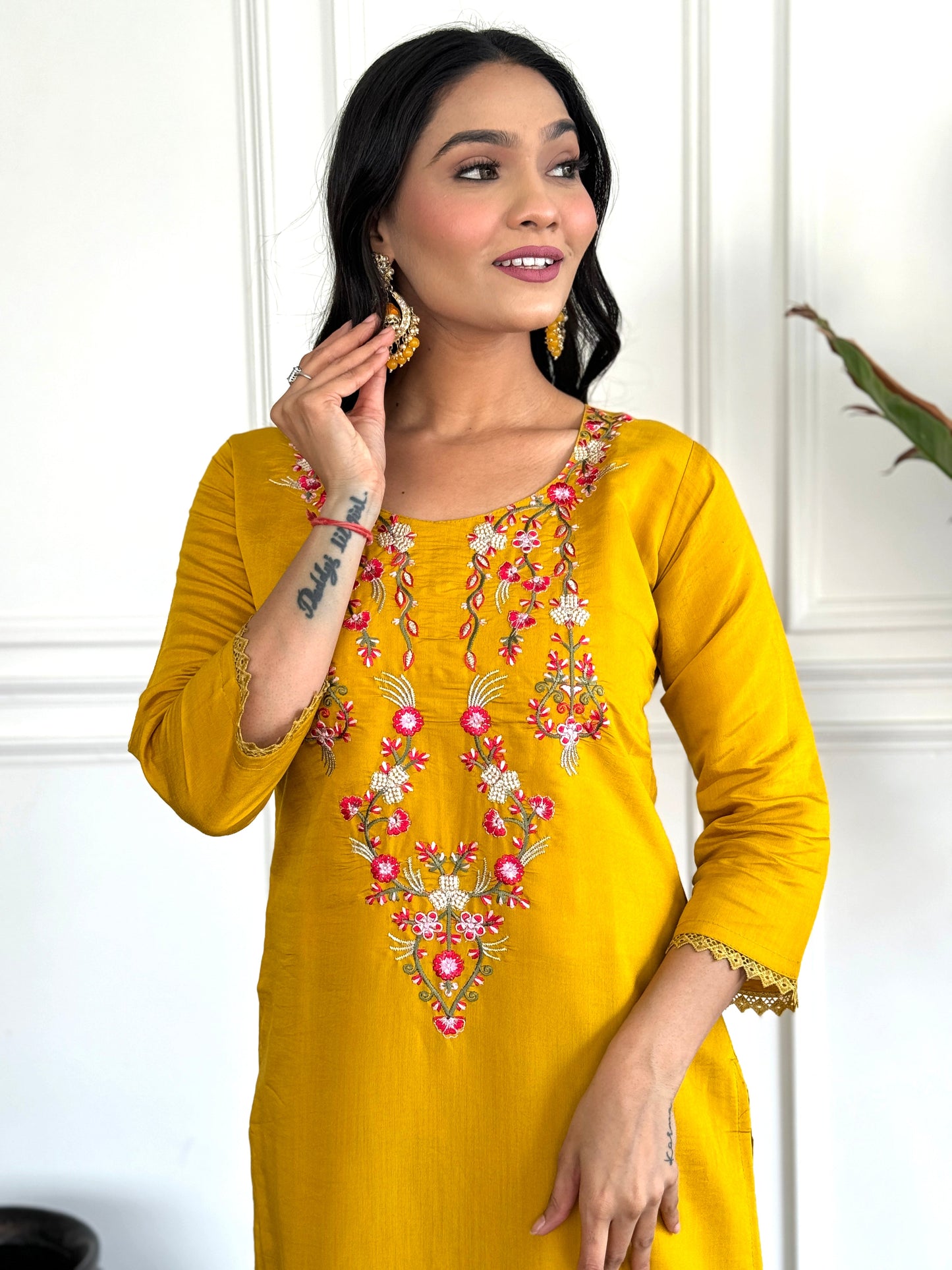 Simple yet elegant This is how we describe our latest launched dresses(NFRD409)