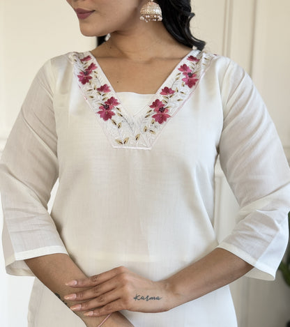 Simple yet elegant This is how we describe our latest launched dresses(NFRD416)