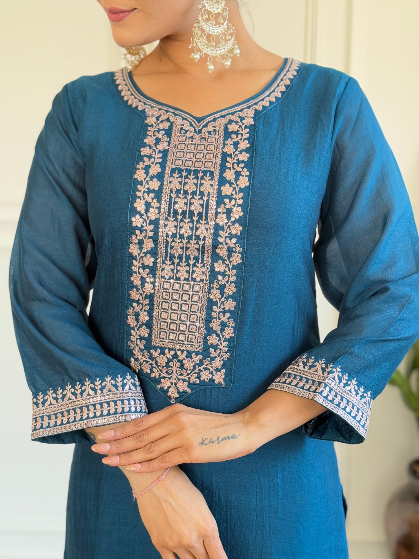 New Exclusive Check this our beautiful dresses collection(NFRD440)