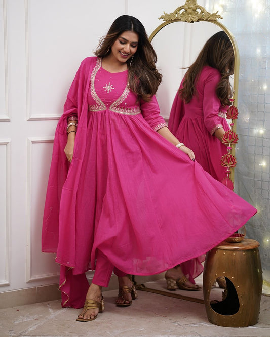 Enjoy your festival 🌞with our Very Beautiful 3ps Set(NFRD493)