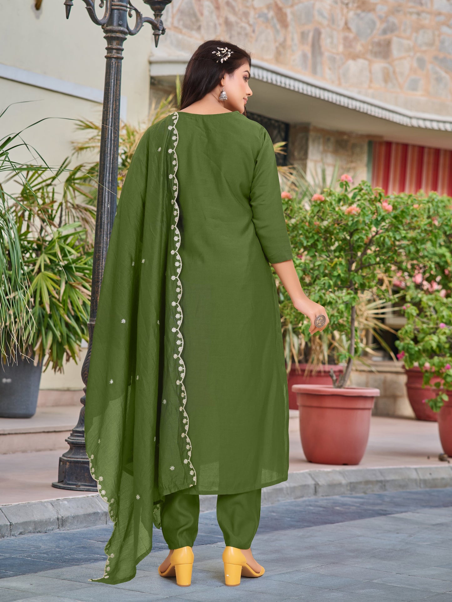 New Exclusive Check this our beautiful dresses collection (NFRD502)