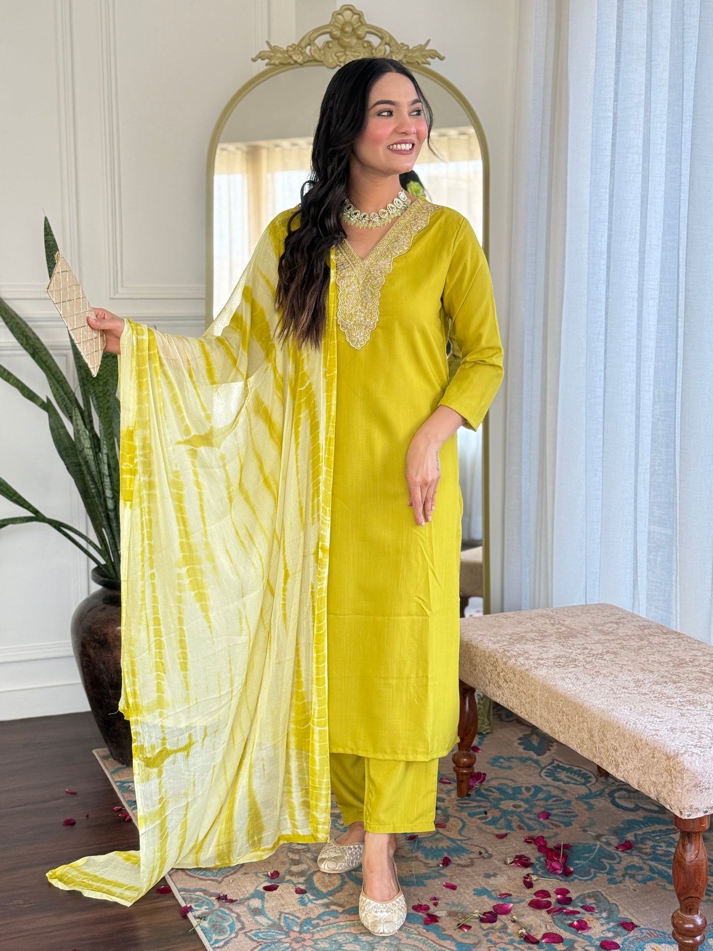 New Exclusive Check this our beautiful dresses collection (NFRD507) (01)