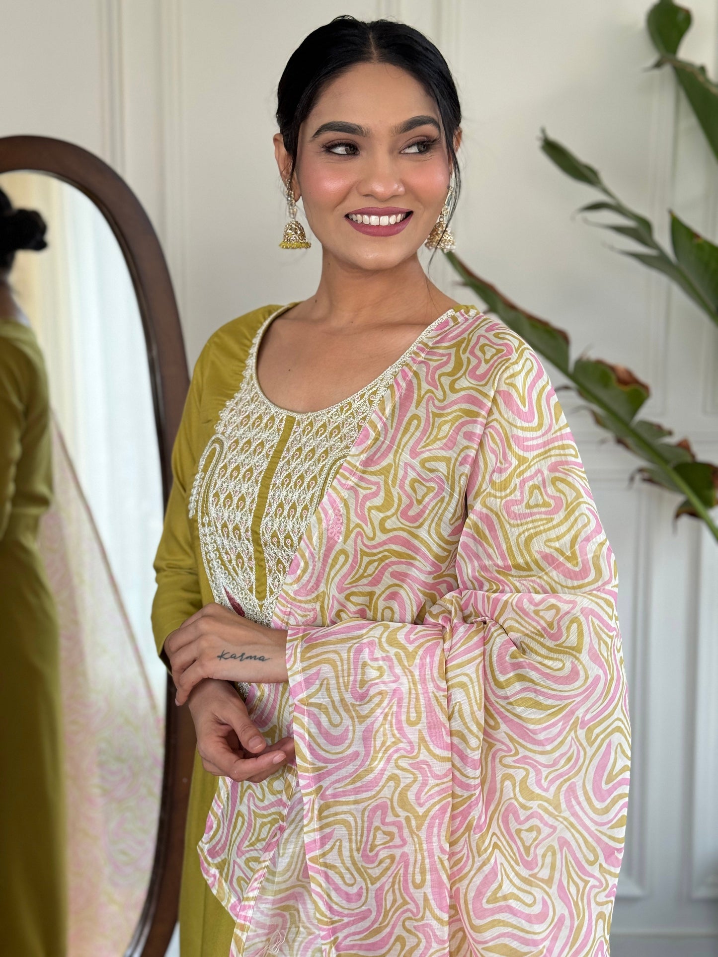 New Exclusive Check this our beautiful dresses collection (NFRD510)