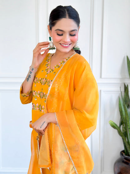 New Exclusive Check this our beautiful dresses collection (NFRD538)