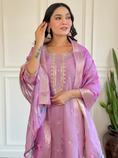 New Exclusive Check this our beautiful dresses collection (NFRD542)