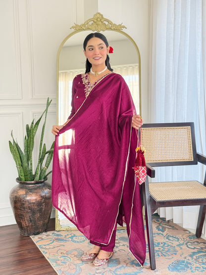 Simple yet elegant This is how we describe our latest launched dresse (NFRD576) (01)