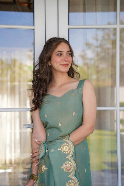 New Exclusive Check this our beautiful dresses collection (NFRD604)