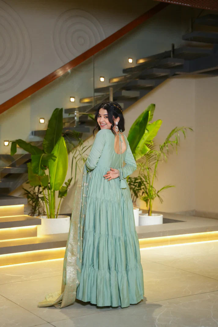 WEDDING SPECIAL MICROCRAPE GOWN WITH JAQUARD DUPATTA(WD111) (02)