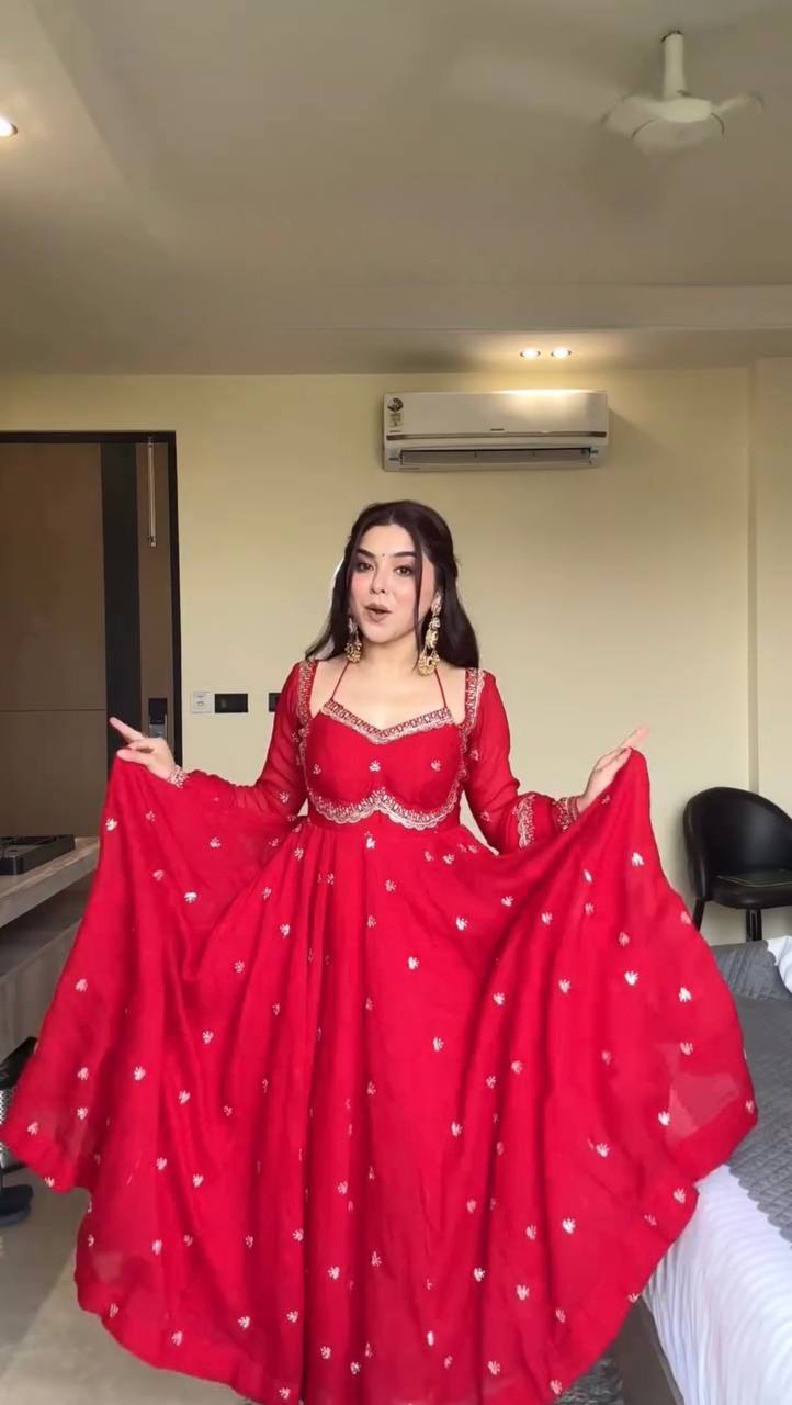 Step into effortless charm with our exclusive 3-piece set – crafted for comfort, stitched with grace. (NFRSD05)