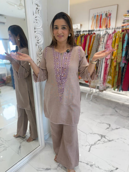 Premium cotton flex top with beautifuly embroidery work (RD030)