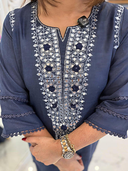 ✨ Mirror Embroidered Kurta Pant Set ✨ (RD78)