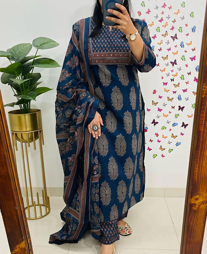 New Ajrakh Print Straight Kurta 3 pcs set with new style(SWSK42)