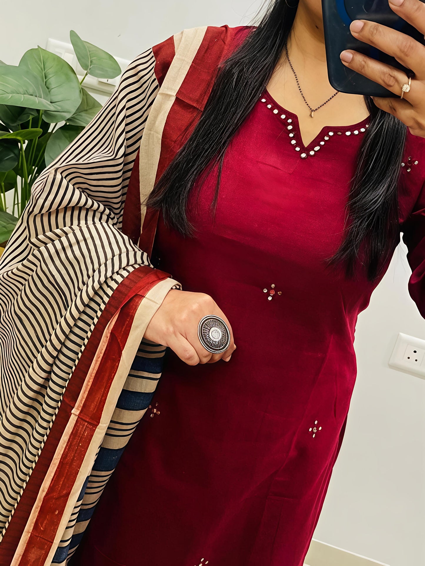 Elegant Kurta Set with Handcrafted Striped Dupatta (SWSK46)