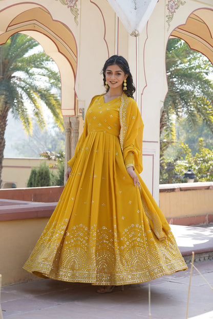 BEAUTIFUL STYLISH DESIGNER GOWN WITH DUPATTA SET(WARED340)