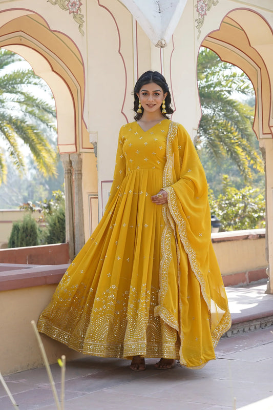 BEAUTIFUL STYLISH DESIGNER GOWN WITH DUPATTA SET(WARED340)