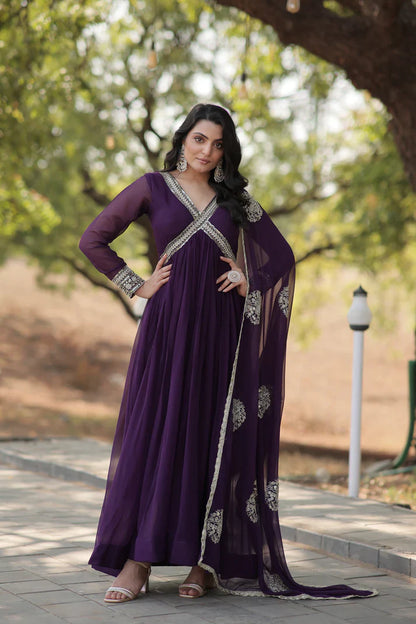 PREMIUM DESIGNER GGOWN WITH DUPATTA (WD37) (01)