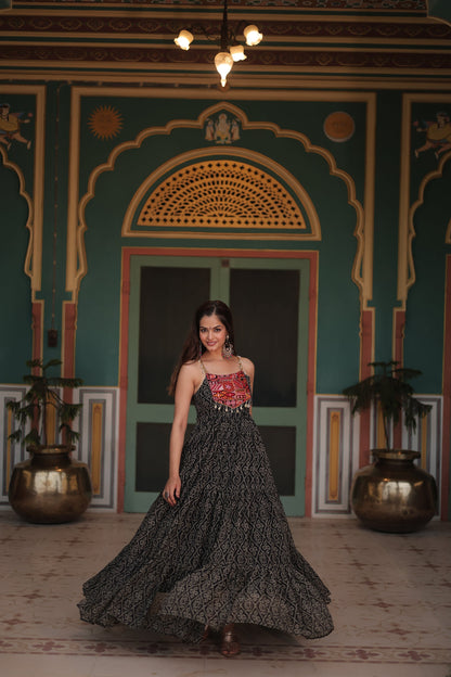 NAVRATRI SPECIAL BANDHANI PRINT PATCHWORK GOWN (WDN48) 01