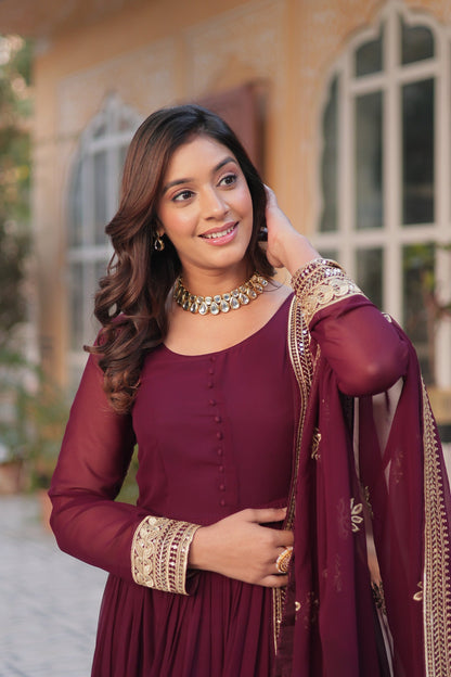 WEDDING SPECIAL FAUX BLOOMING EMBRIDERED GOWN WITH DUPATTA (WDN33) 01