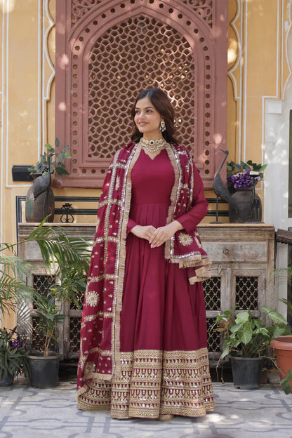 WEDDING SPECIAL STAR GEORGETTE ZARI SEQUINS EMBROIDERED GOWN WITH DUPATTA(WD122)
