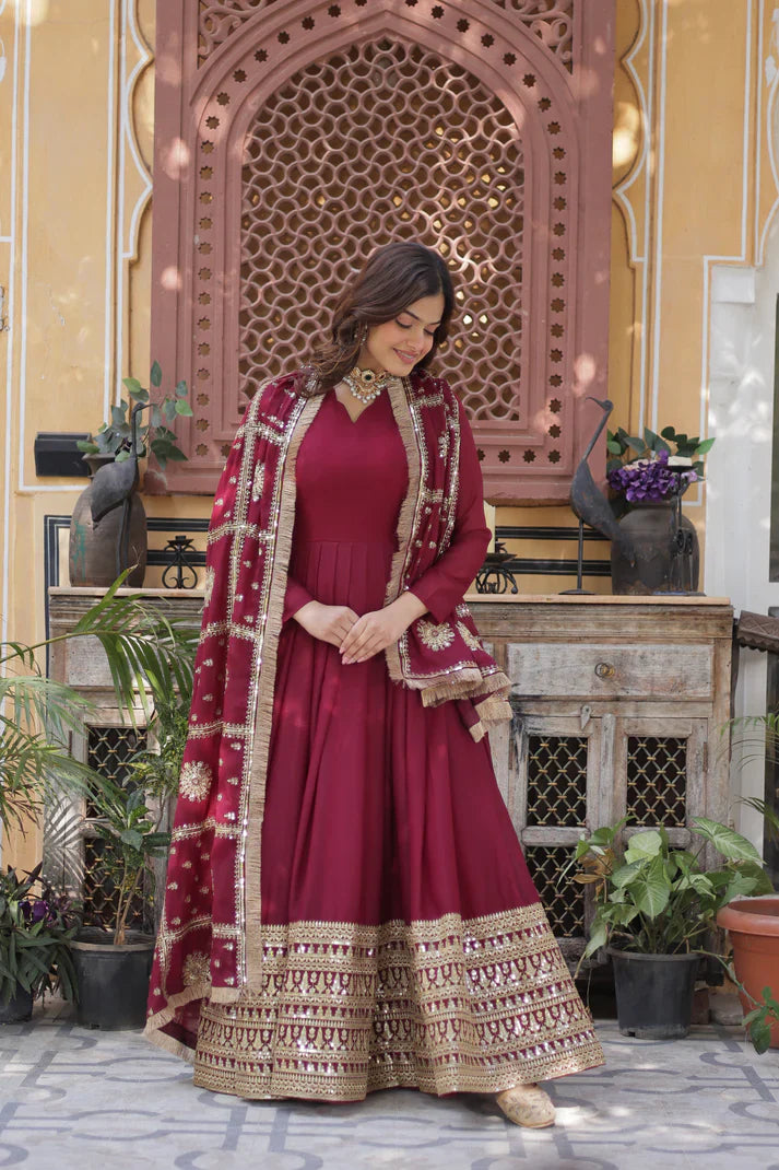 WEDDING SPECIAL STAR GEORGETTE ZARI SEQUINS EMBROIDERED GOWN WITH DUPATTA(WD09) (01)
