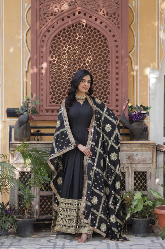 WEDDING SPECIAL STAR GEORGETTE ZARI SEQUINS EMBROIDERED GOWN WITH DUPATTA(WD122) (01)