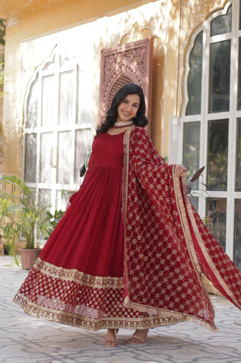 BLOOMING GEROGETTE SEQUANCE EMBROIDERY GOWN WITH DUPATTA(WD99)