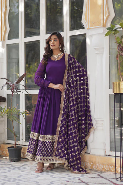 BLOOMING GEROGETTE SEQUANCE EMBROIDERY GOWN WITH DUPATTA(WD99) (01)