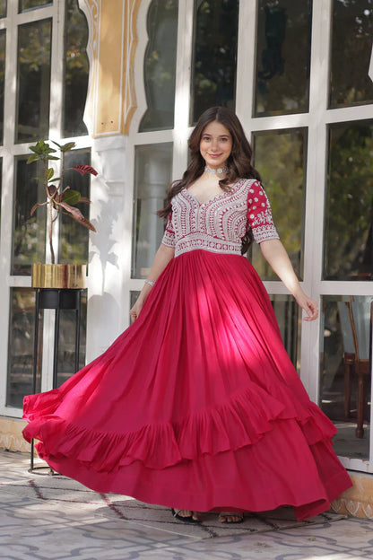 STAR GEORGETTE BEADS EMBROIDARY KURTI WITH LEHENGA(WD87)