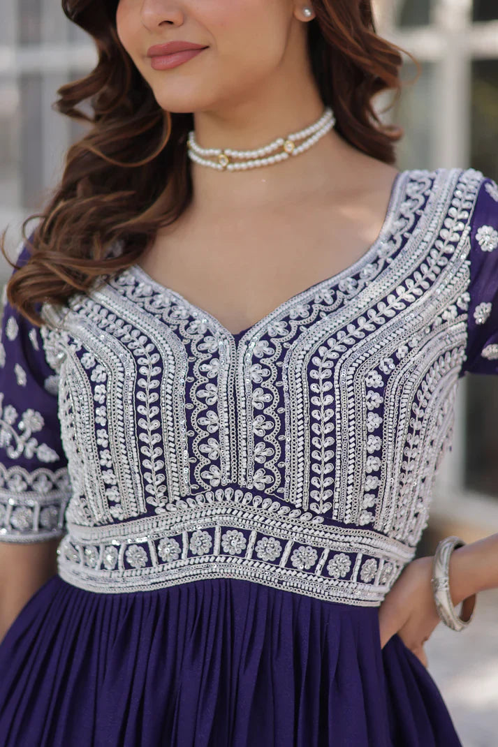 STAR GEORGETTE BEADS EMBROIDARY KURTI WITH LEHENGA(WD87) (01)