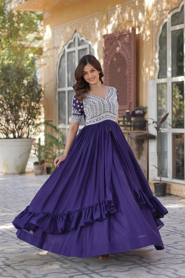 STAR GEORGETTE BEADS EMBROIDARY KURTI WITH LEHENGA(WD87) (01)