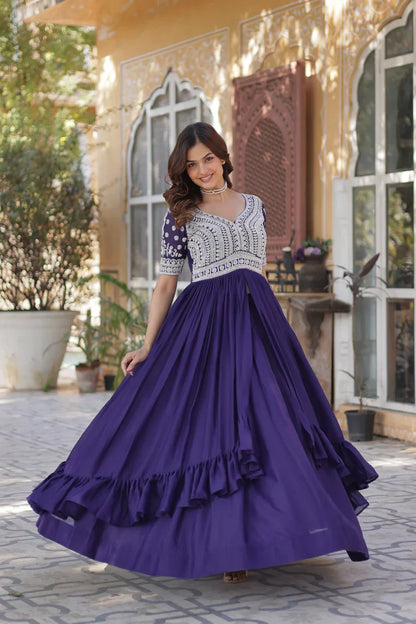 STAR GEORGETTE BEADS EMBROIDARY KURTI WITH LEHENGA(WD87) (01)