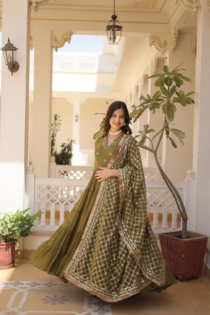 PREMIUM DESIGNER GOWN WITH DUPATTA (WD20) (01)