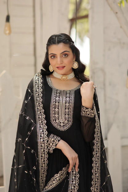 PREMIUM DESIGNER GOWN WITH DUPATTA(WD03) (02)