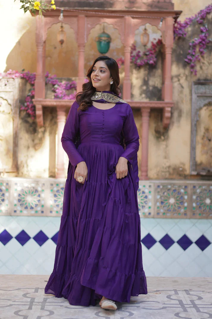 WEDDING SPECOAL STAR GEORGETTE GOWN WITH DUPATTA(WD123) (01)