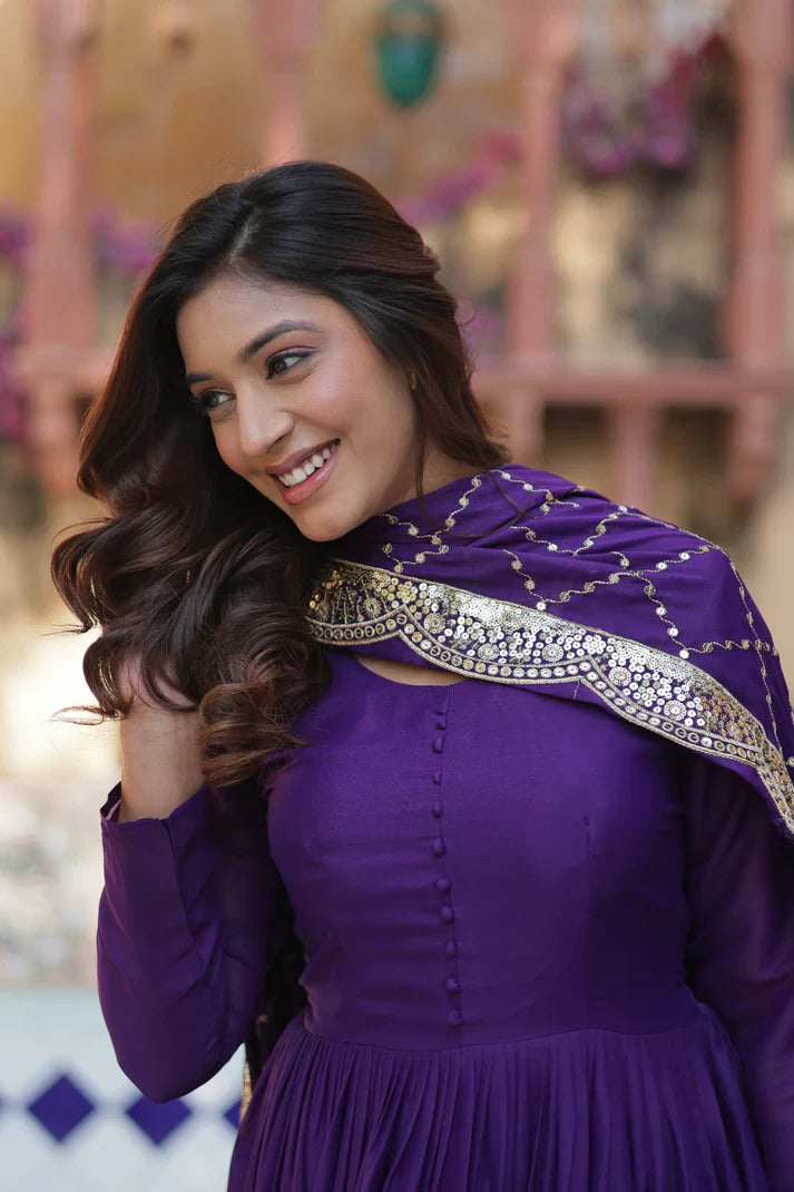 WEDDING SPECOAL STAR GEORGETTE GOWN WITH DUPATTA(WD123) (01)