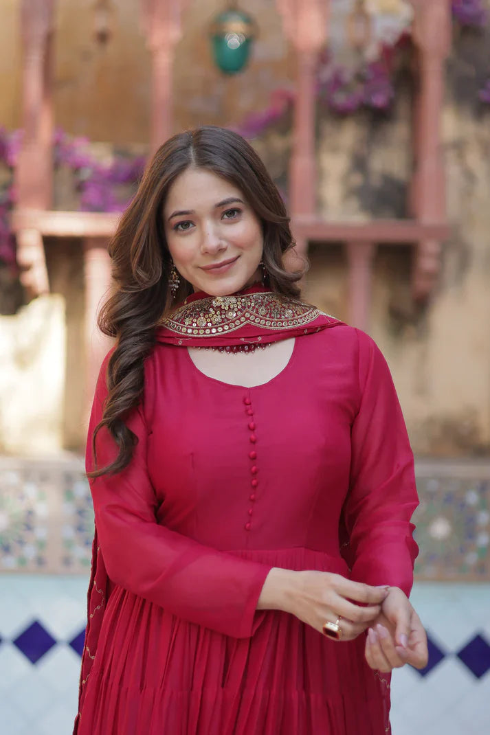 WEDDING SPECOAL STAR GEORGETTE GOWN WITH DUPATTA(WD123)