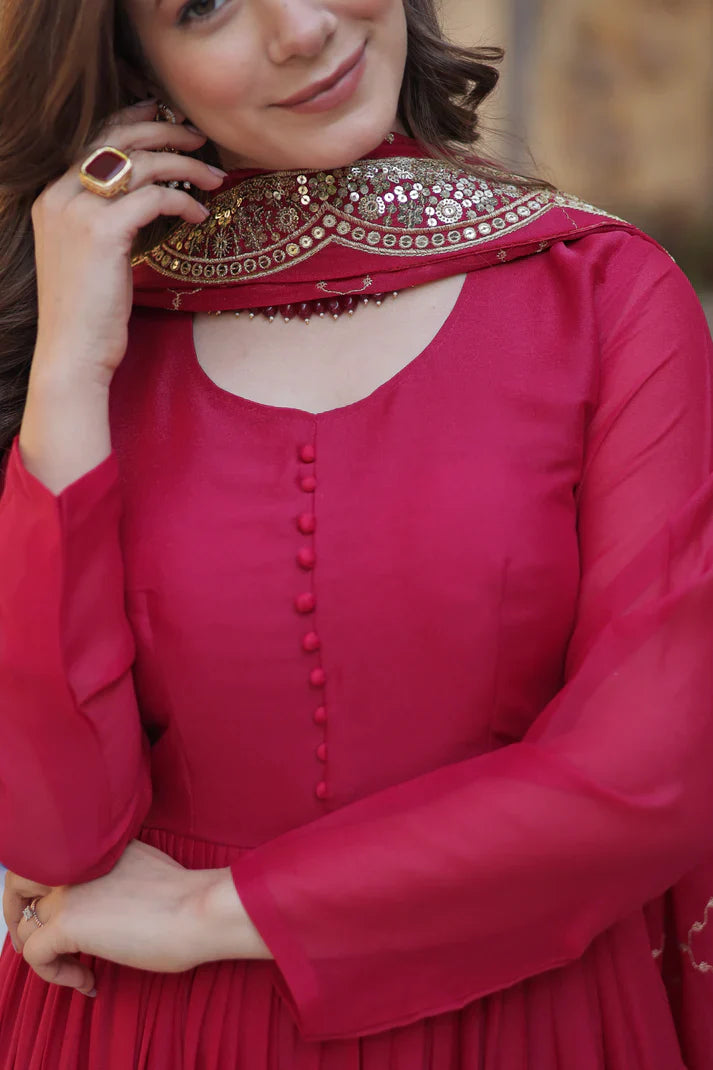 WEDDING SPECOAL STAR GEORGETTE GOWN WITH DUPATTA(WD123)