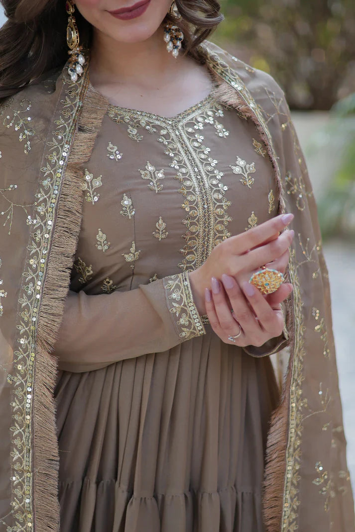 WEDDING SPECIAL STAR GEORGETTE ZARI SEQUINS EMBROIDERED GOWN WITH DUPATTA (WD117) (03)