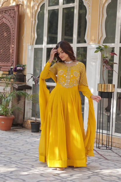BLOOMING GEORGETTE EMBROIDERED GOWN WITH DUPATTA(WD98) (01)