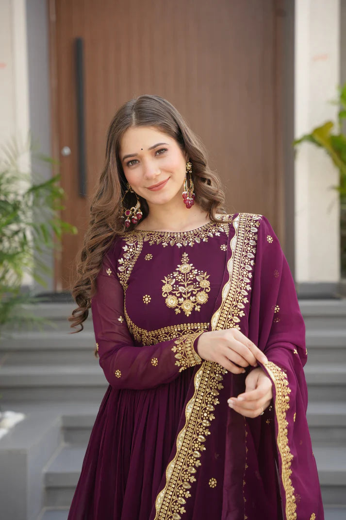 FAUX GEORGETTE SEQUANCE EMBROIDERED GOWN WITH DUPATTA(WD91)