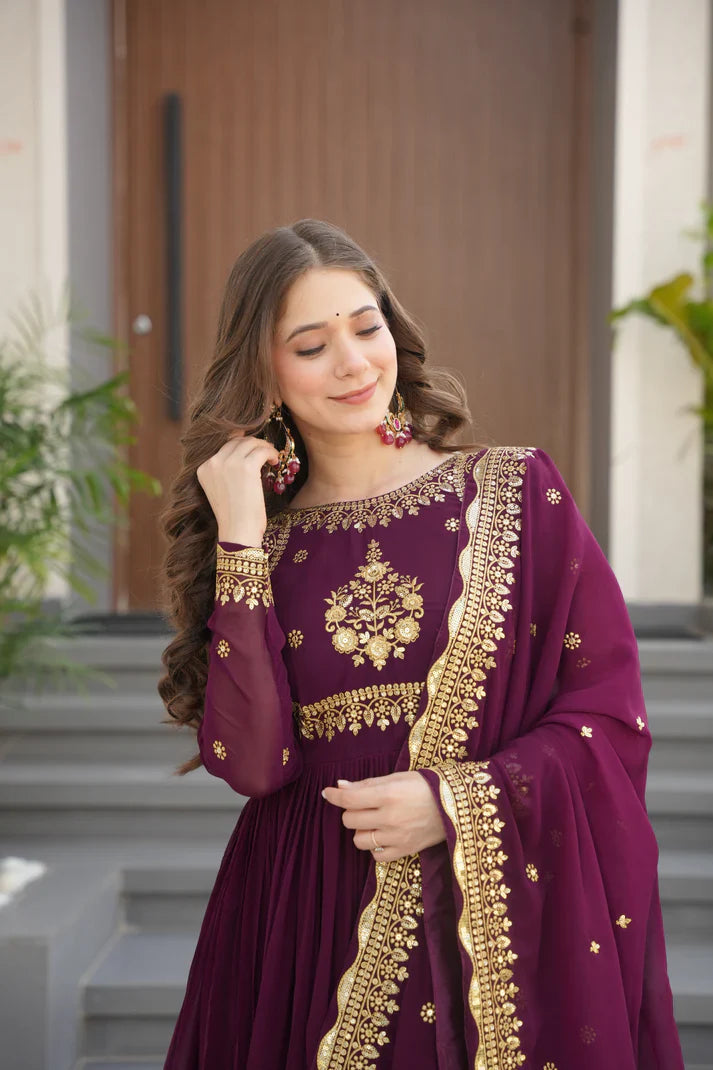 FAUX GEORGETTE SEQUANCE EMBROIDERED GOWN WITH DUPATTA(WD91)