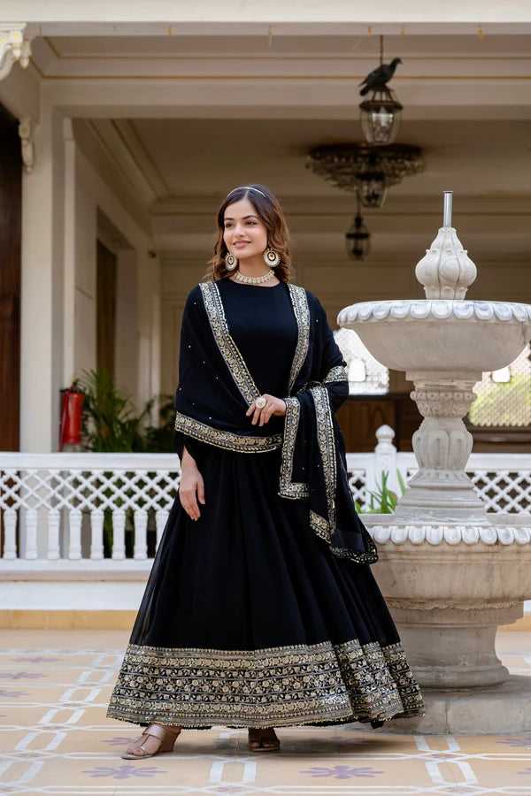 TILTON BLACK BLOOMING EMBROIDERED GOWN WITH DUPATTA