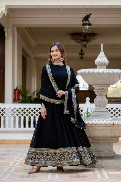 BLACK BLOOMING EMBROIDERED GOWN WITH DUPATTA(WD85)