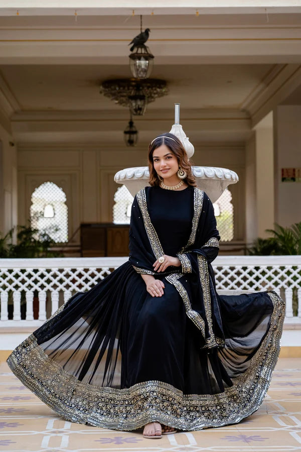 TILTON BLACK BLOOMING EMBROIDERED GOWN WITH DUPATTA